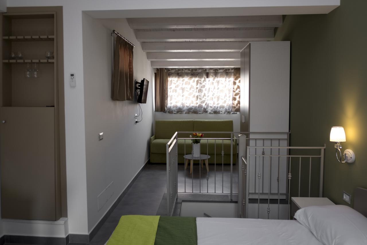 B&B Isola Bella ปาแลร์โม ภายนอก รูปภาพ