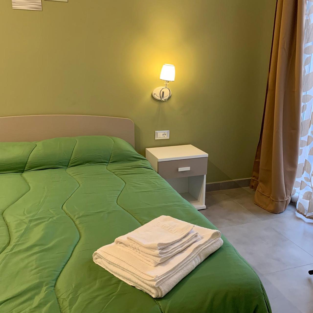 B&B Isola Bella ปาแลร์โม ภายนอก รูปภาพ